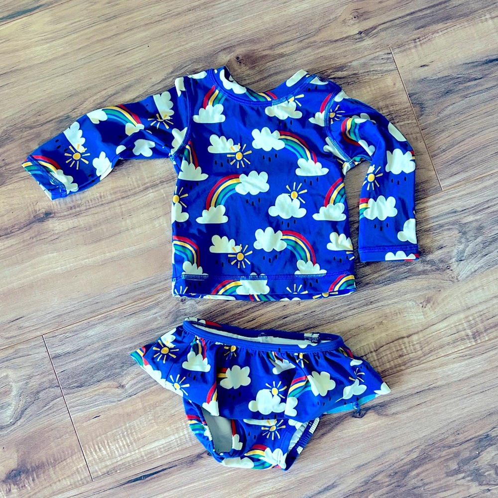 Like new baby swim skirt and matching rashgaurd